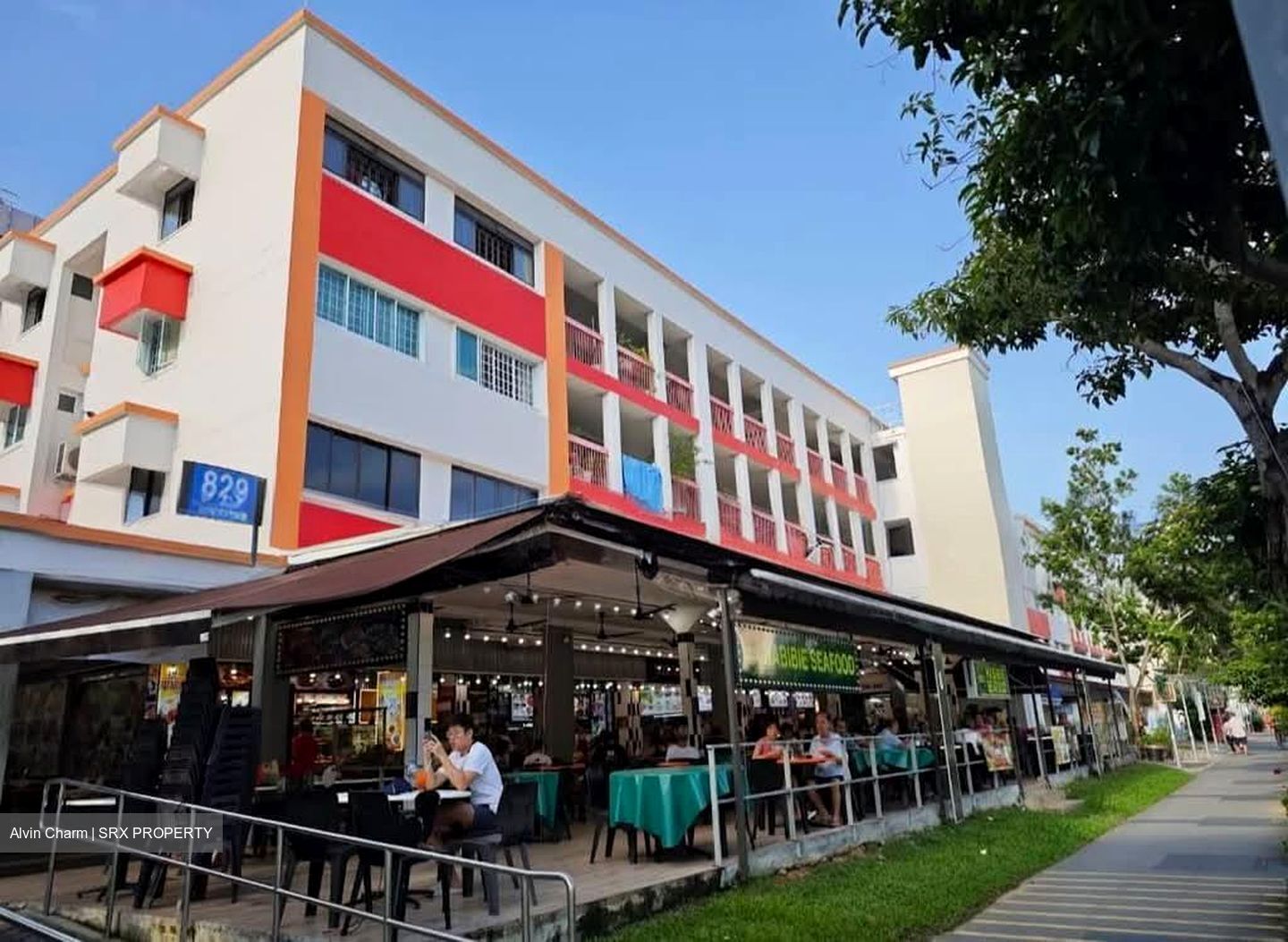 Tampines Street 81 (D18), Shop House #598592671
